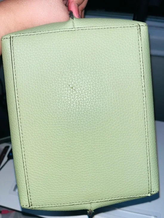 Michael Kors Emilia Green Bucket Bag - Picture 5 of 10